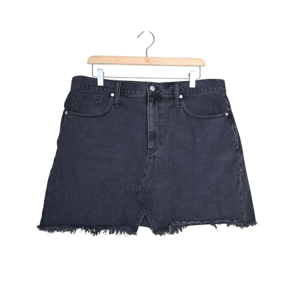 Madewell Women's 32 McCarren Black Denim Frayed Hem Jean Mini Skirt